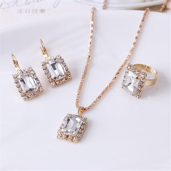 Ensemble De Bijoux