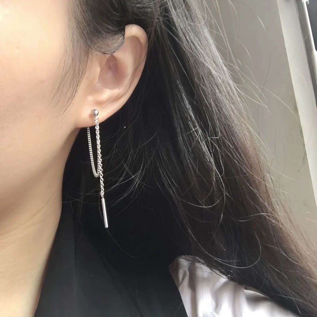 Boucles d'Oreilles Chaîne Minimalistes – Image 2