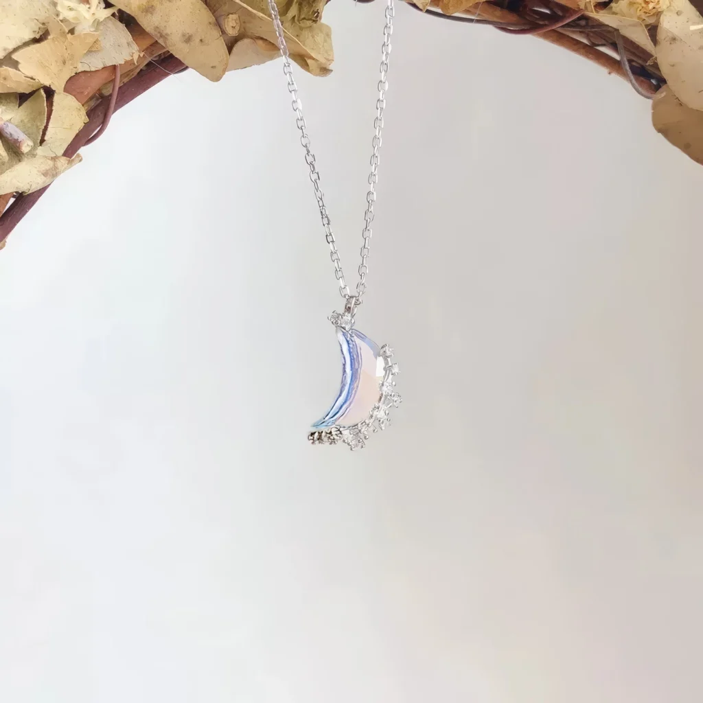 Collier Pendentif Lune Cristalline - Acier Inoxydable – Image 2