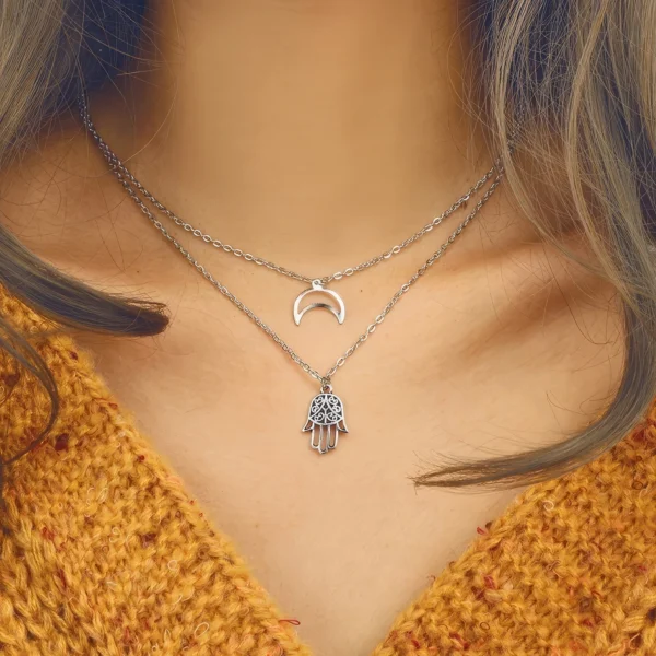 Collier Double Rang - Lune et Main de Fatma