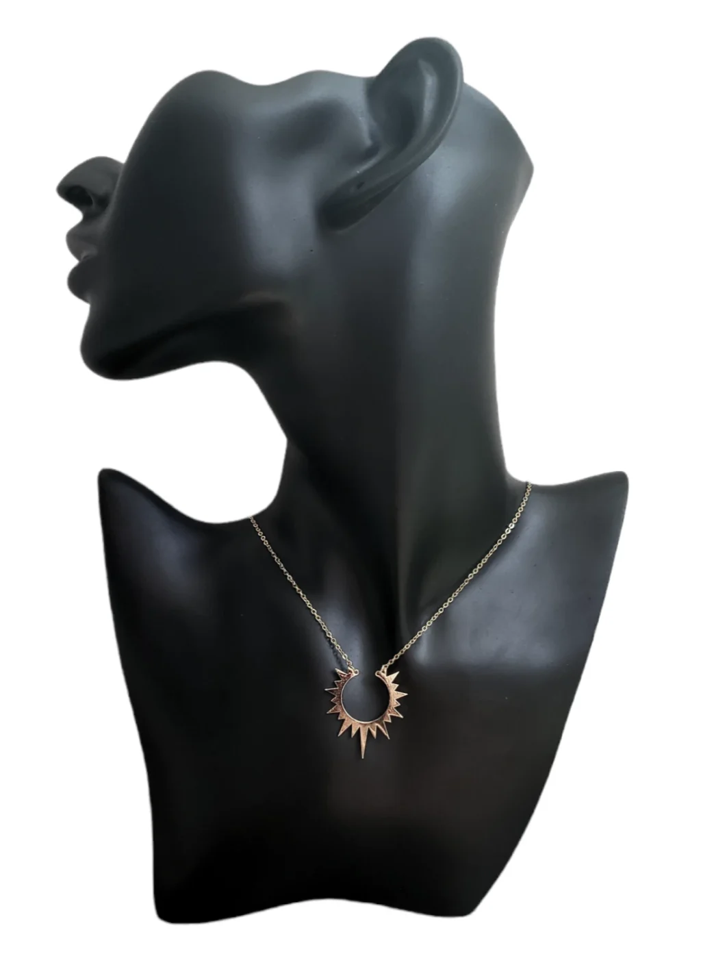 Collier Élégance Solaire ☀️